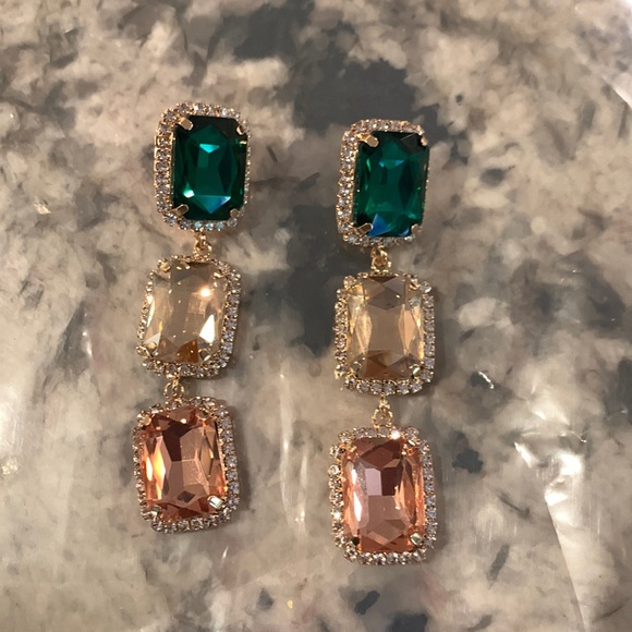 Fashion earrings - Picture 1 of 2